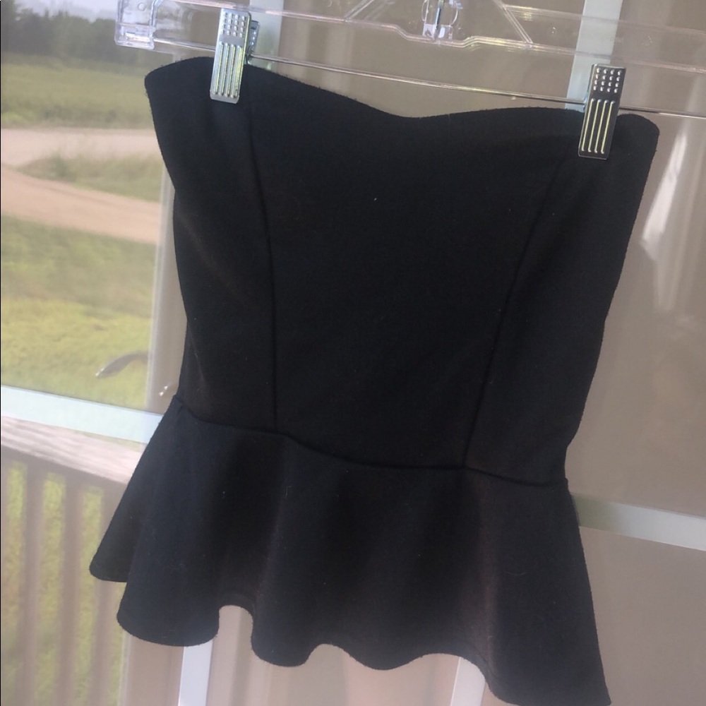 Black Strapless Top